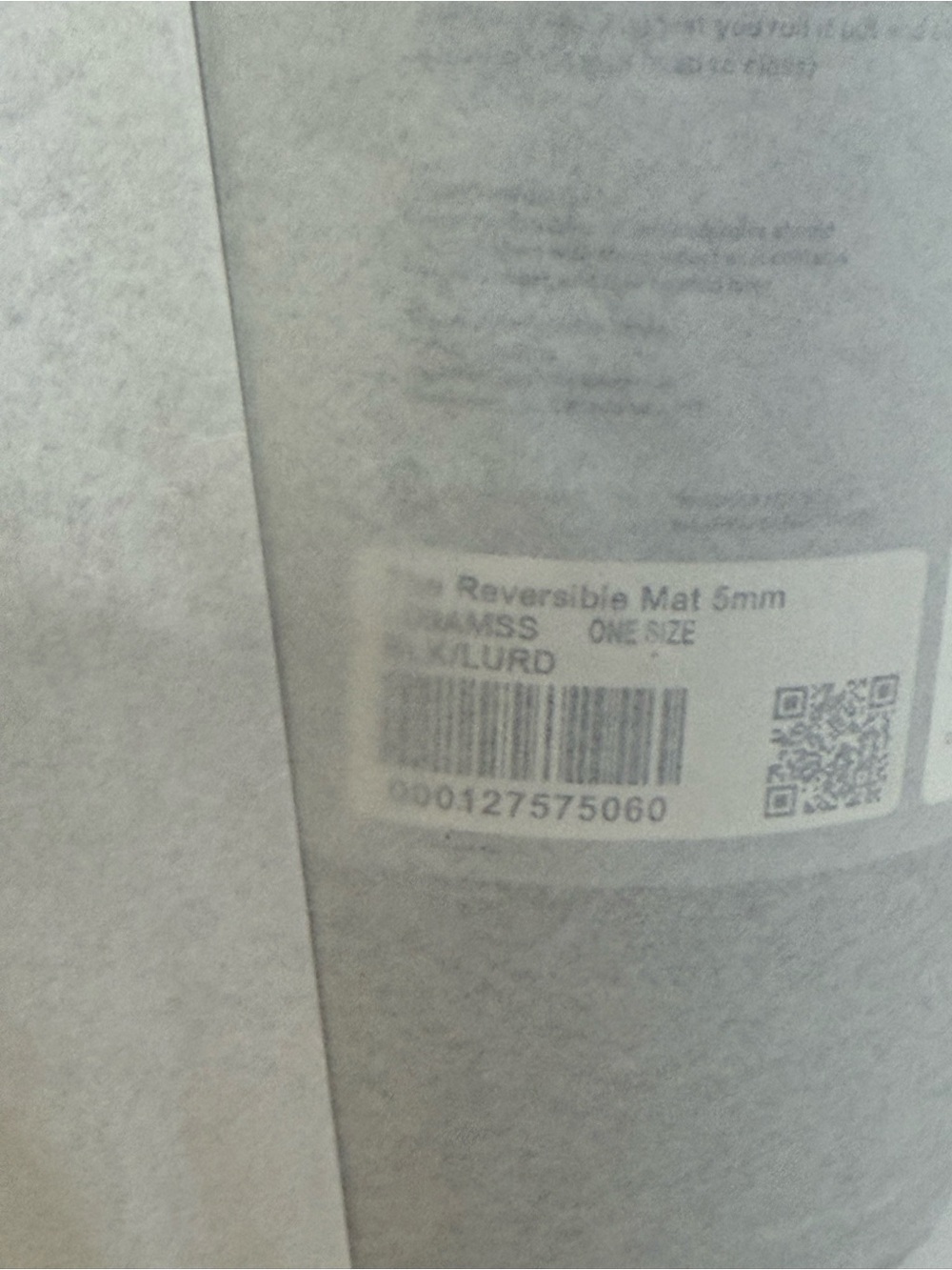 Lululemon The reversible yoga mat 5mm NIB membership edition black red wordmark - Picture 7 of 8